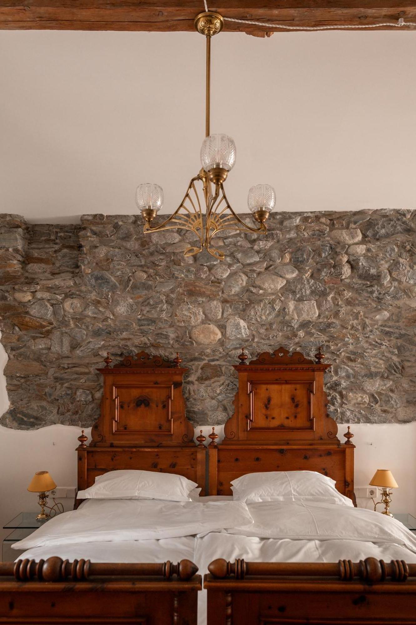 Ottmanngut Suite And Breakfast Мерано Екстериор снимка