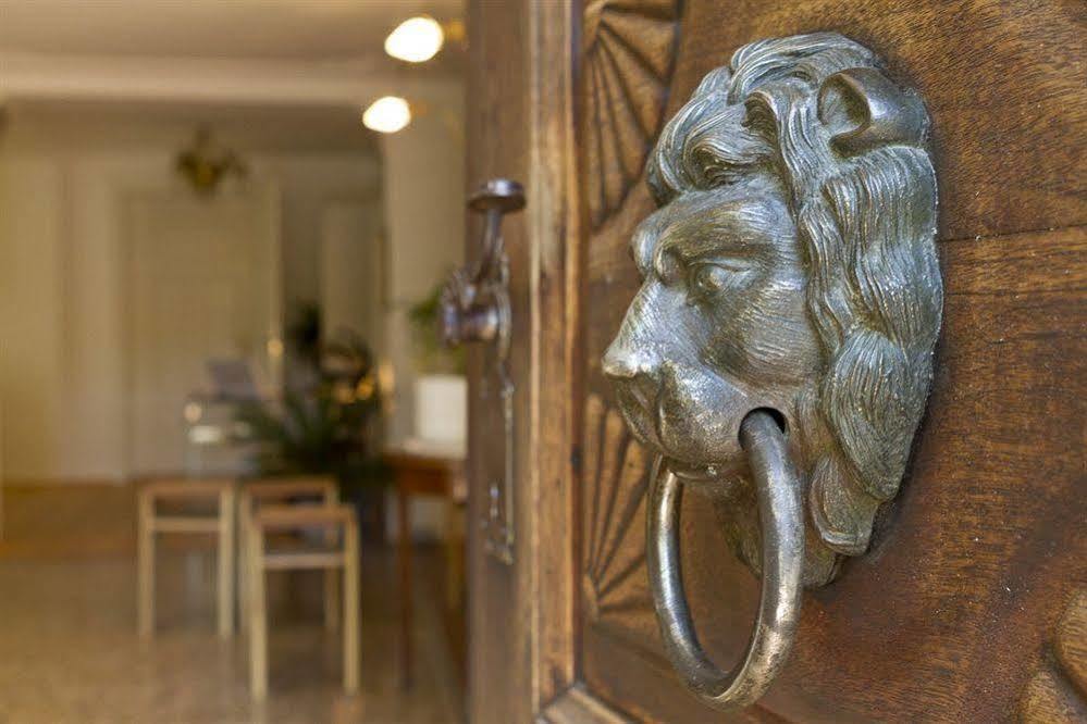 Ottmanngut Suite And Breakfast Мерано Екстериор снимка